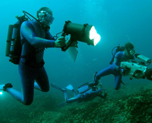 Robert Thunell: an oceanographer from Queens