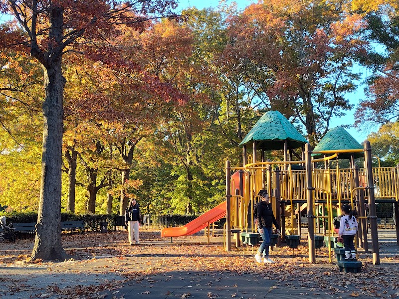 Alley Pond Park