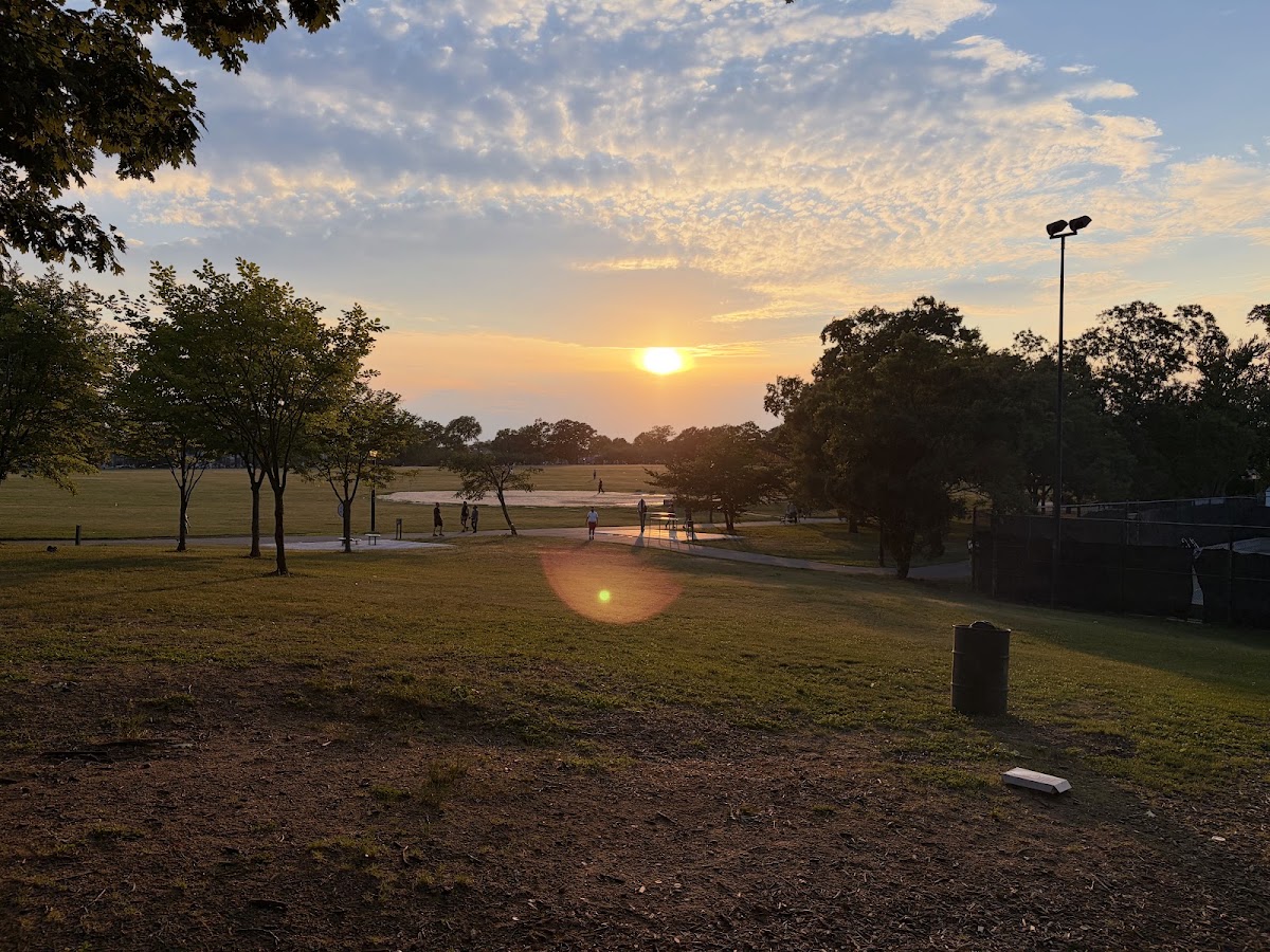 Cunningham Park — Park