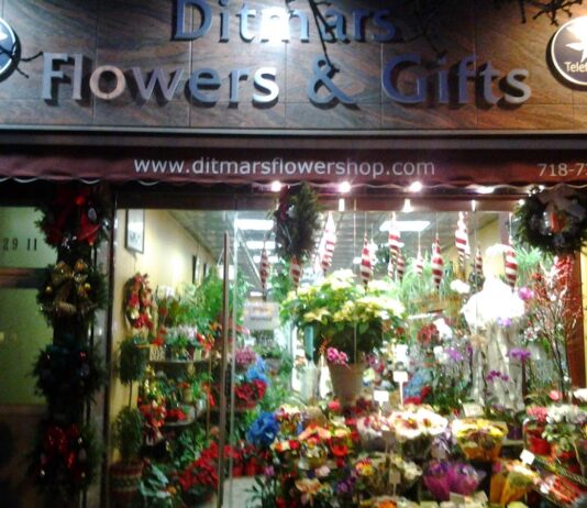 Ditmars Flower Shop