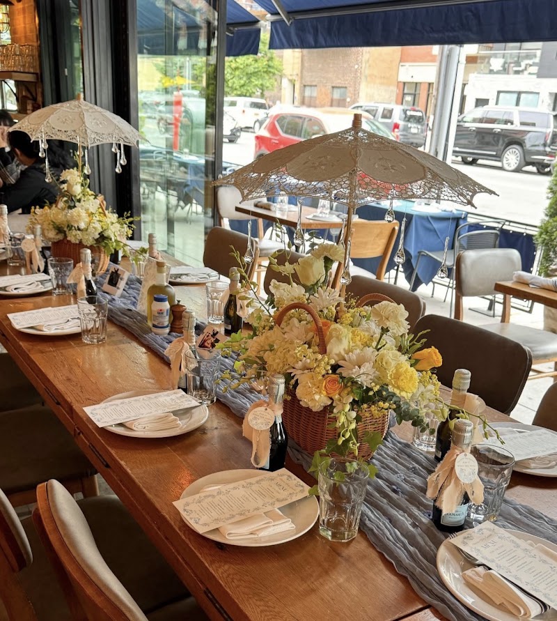 Ditmars Flower Shop