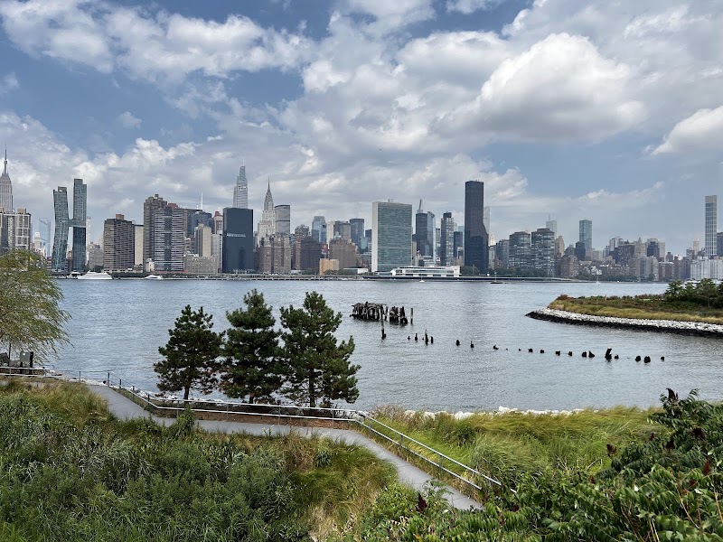 Hunter's Point South Park